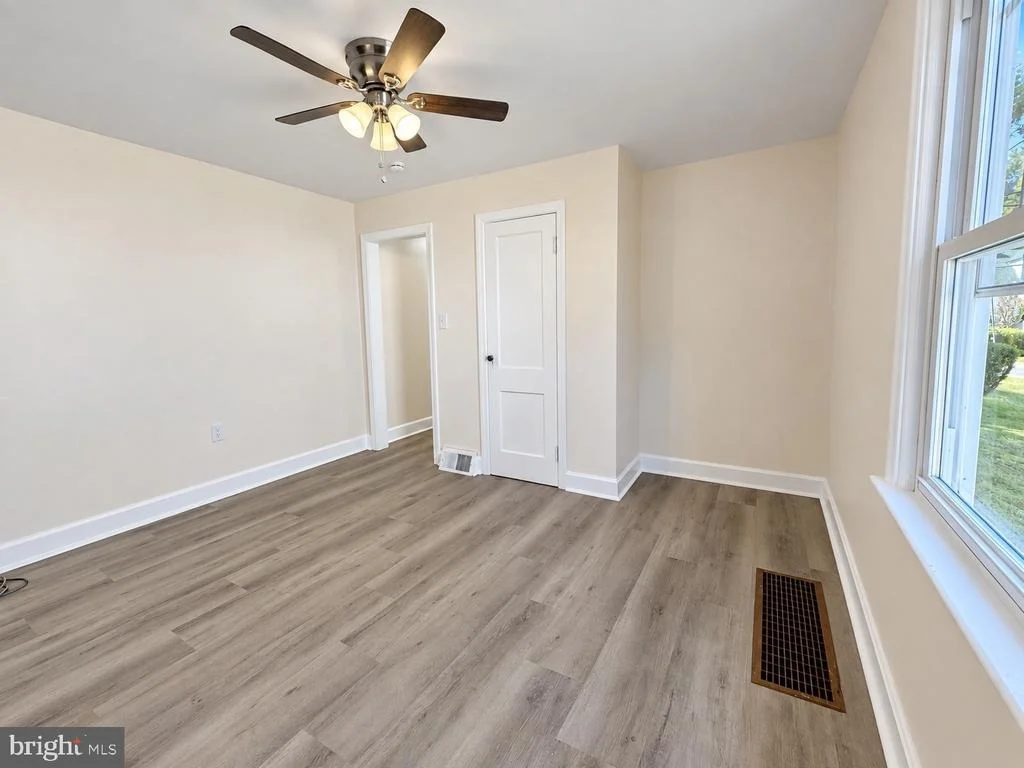 Photo of 8921 YELLOW SPRINGS ROAD