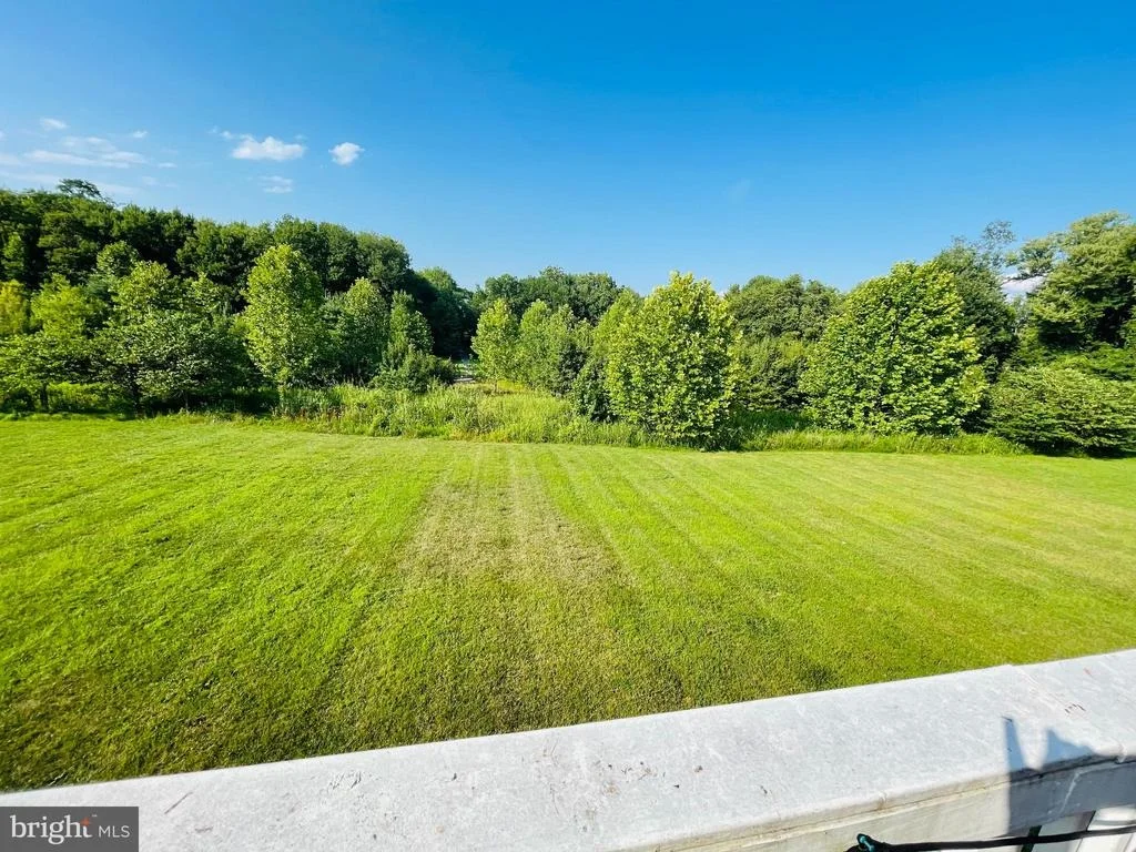 Photo of 1024 BRIGGS CHANEY ROAD