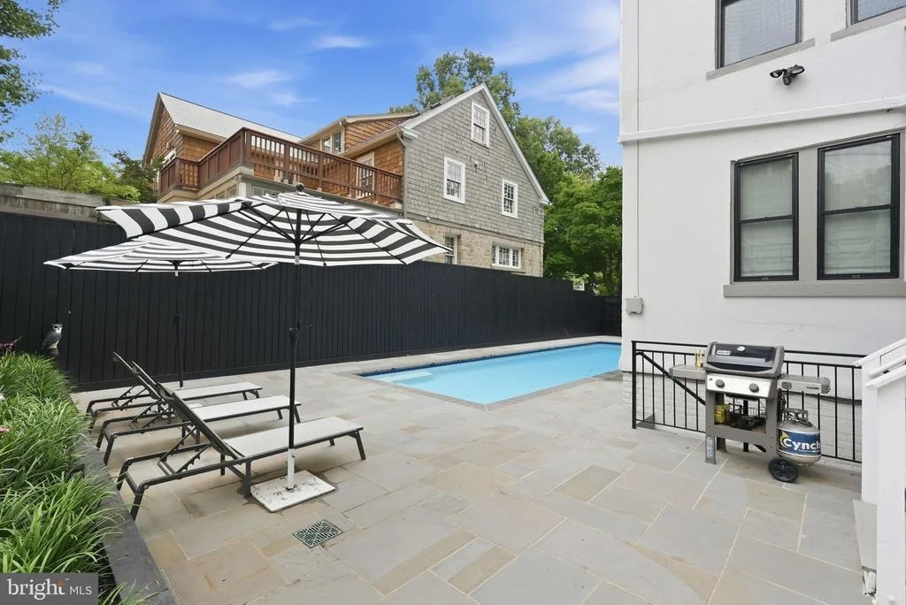 Photo of 2558 36TH STREET NW