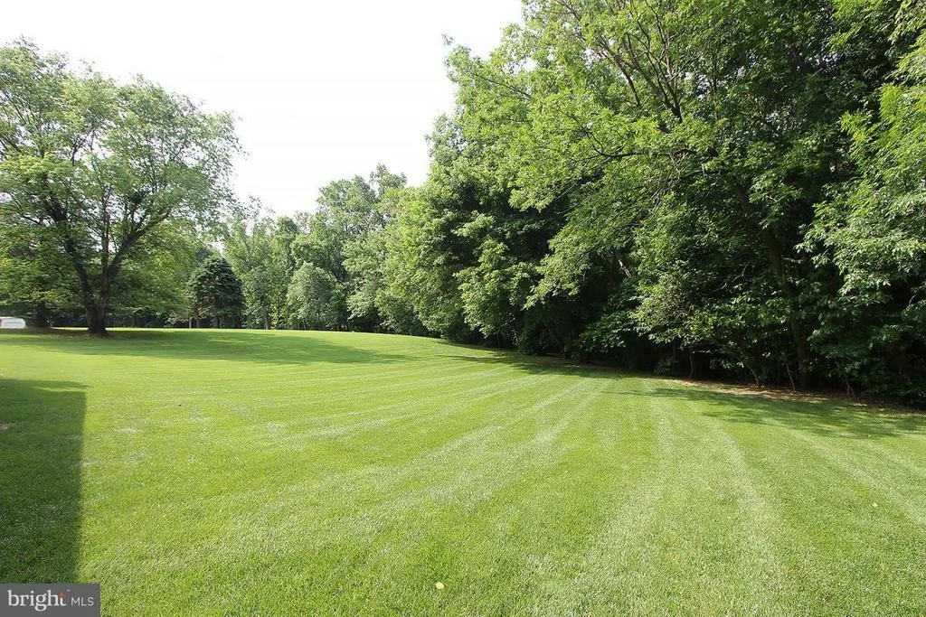 Photo of 269 SIGMA DRIVE