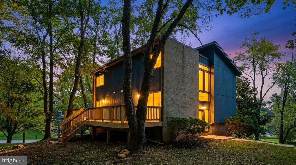 Photo of 101 DELFORD AVENUE