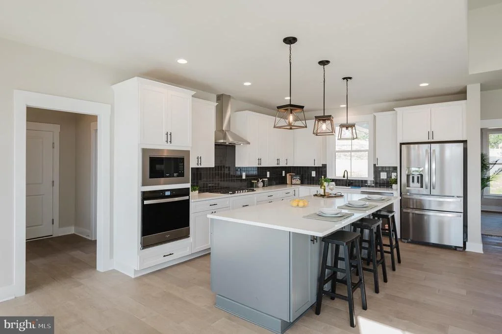 Photo of 2527A FOURLEAF DRIVE