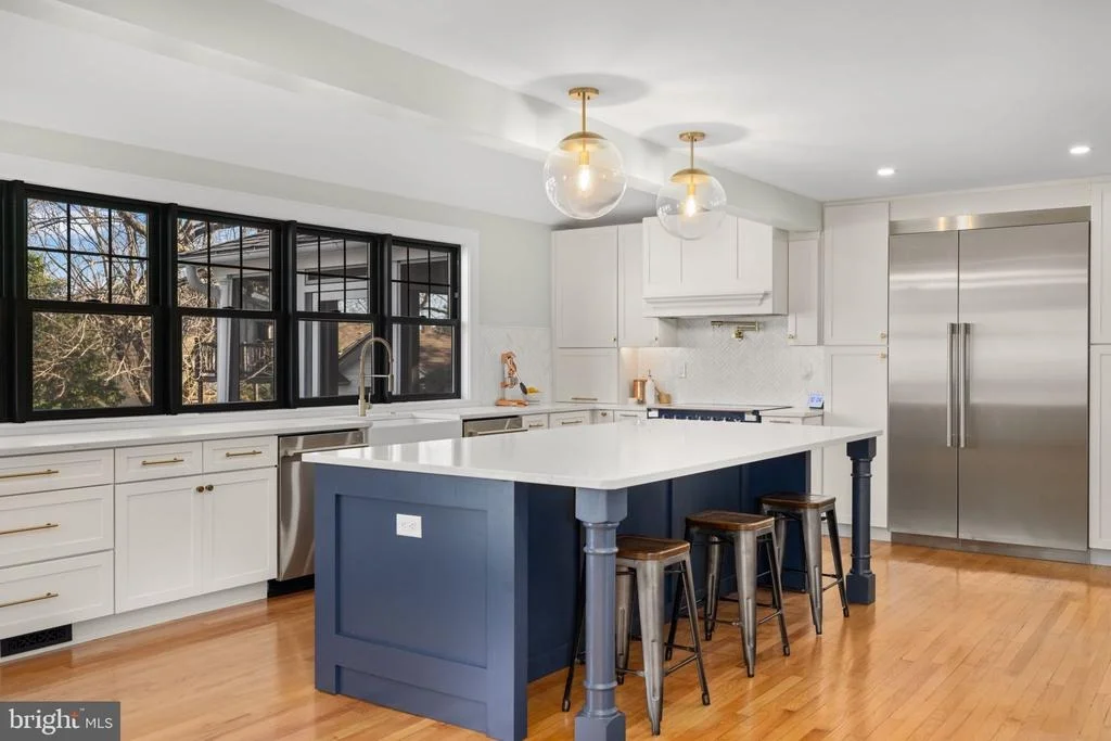 Photo of 1138 MAYO ROAD