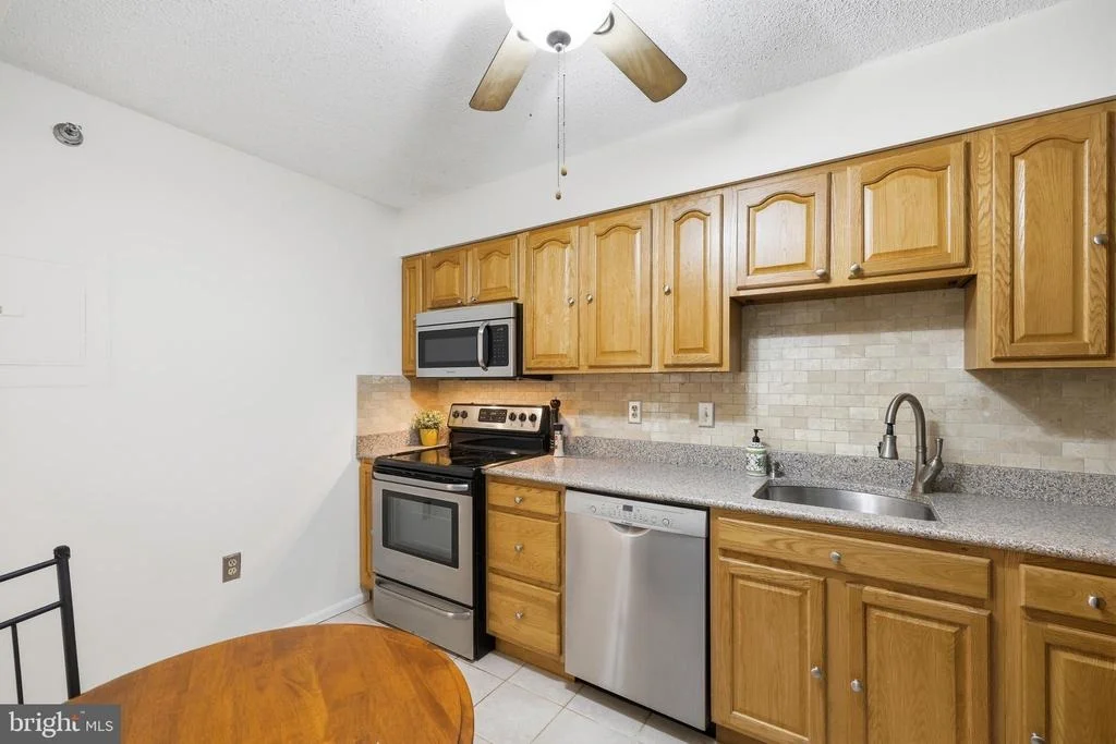 Photo of Unit 3215 at 15115 INTERLACHEN DRIVE