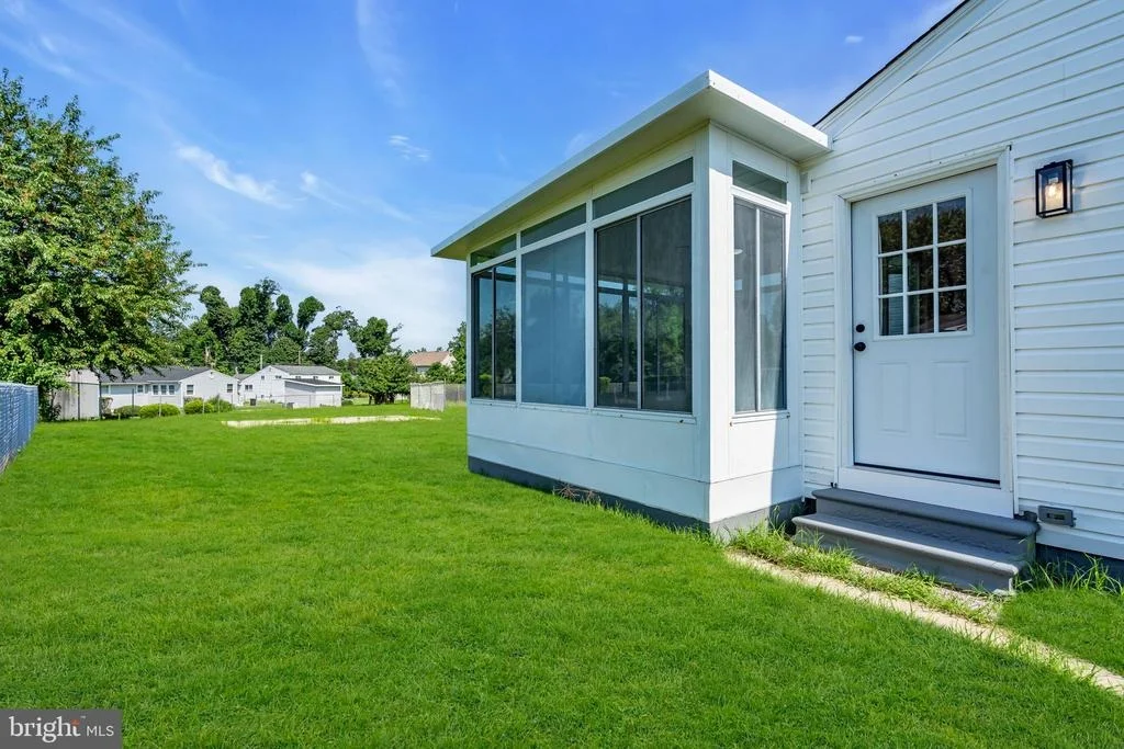 Photo of 103 CARVER DRIVE
