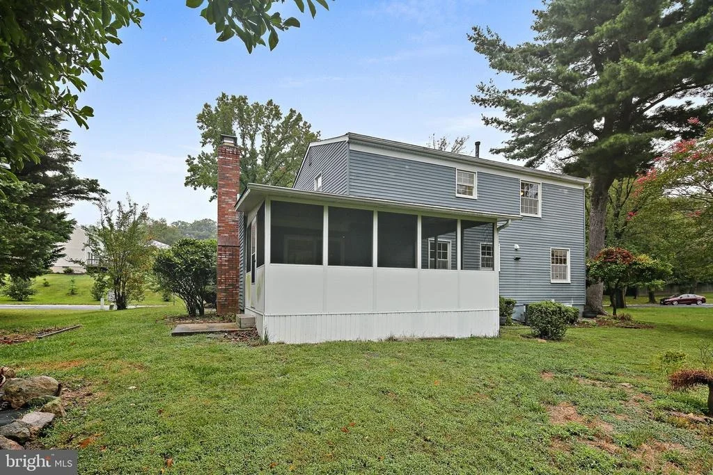 Photo of 5618 MILLWHEEL PLACE