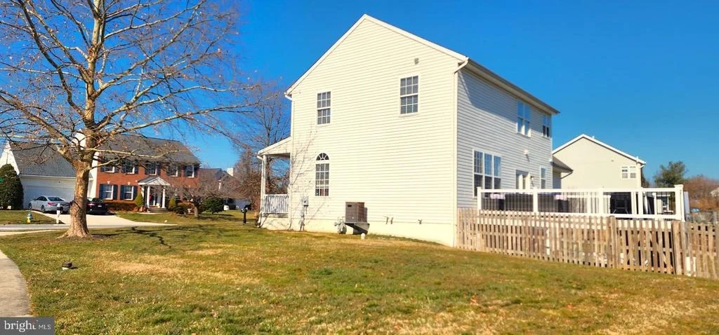 Photo of 4961 FARRINGDON COURT