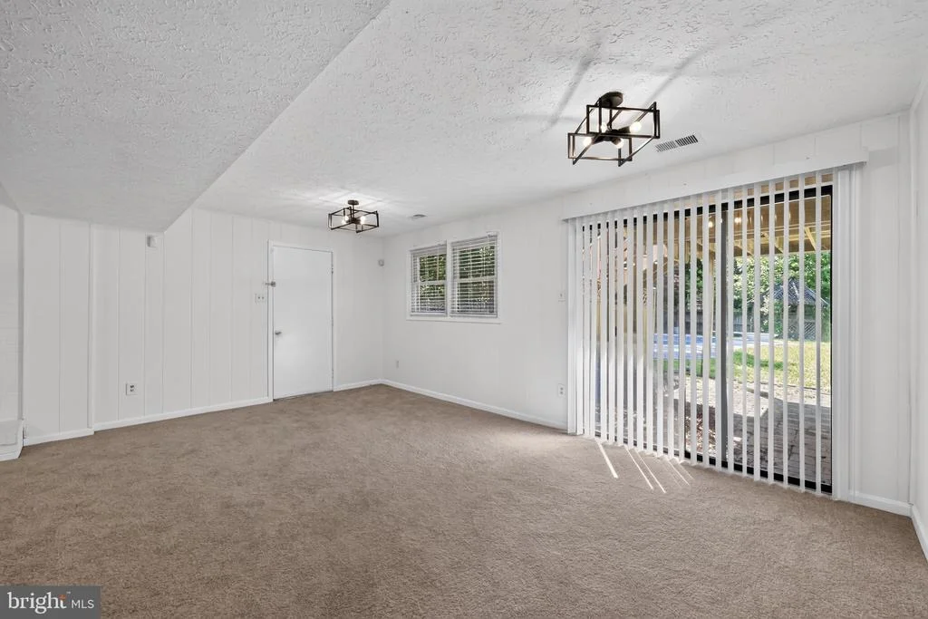 Photo of 2861 RIDGE ROAD