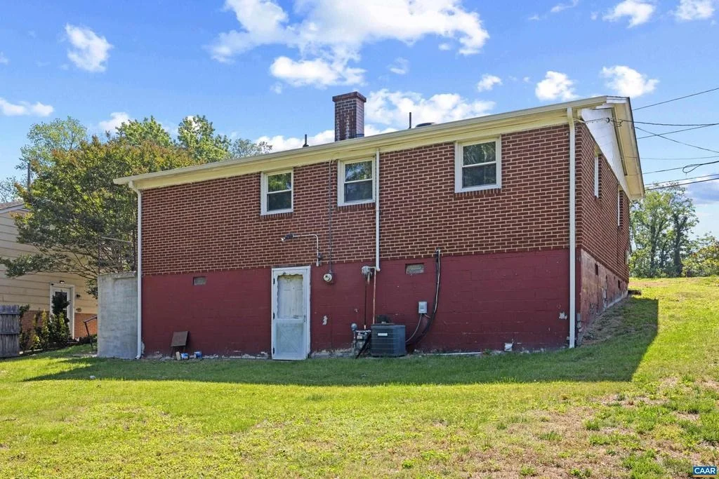 Photo of 837 RIDGE ST