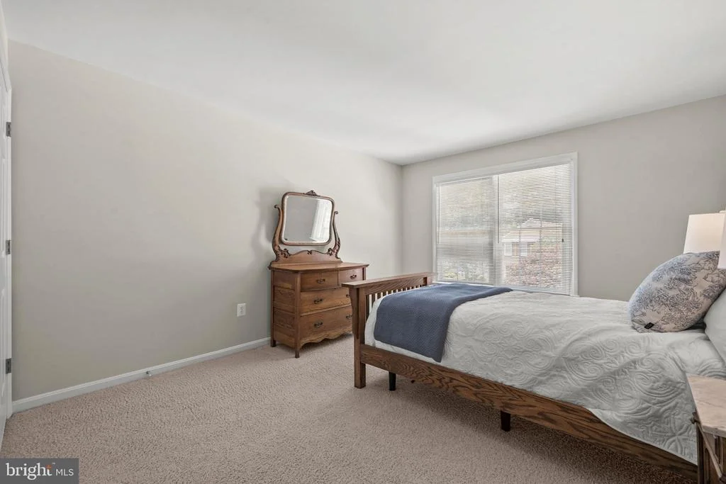 Photo of 9127 SCOTT STREET