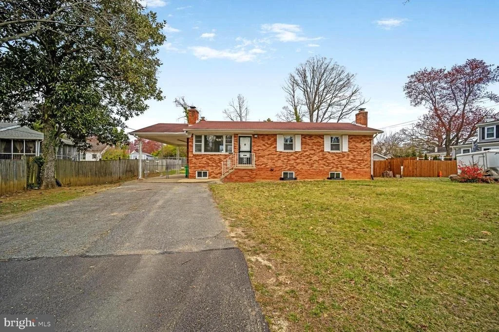 Photo of 5006 MATHILDA LANE