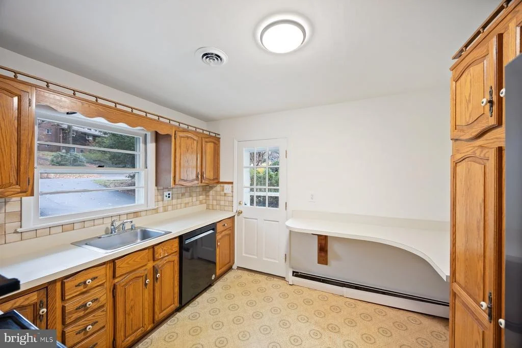 Photo of 26 LAKESIDE DRIVE