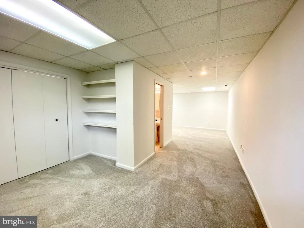 Photo of 14703 PONDSIDE DRIVE