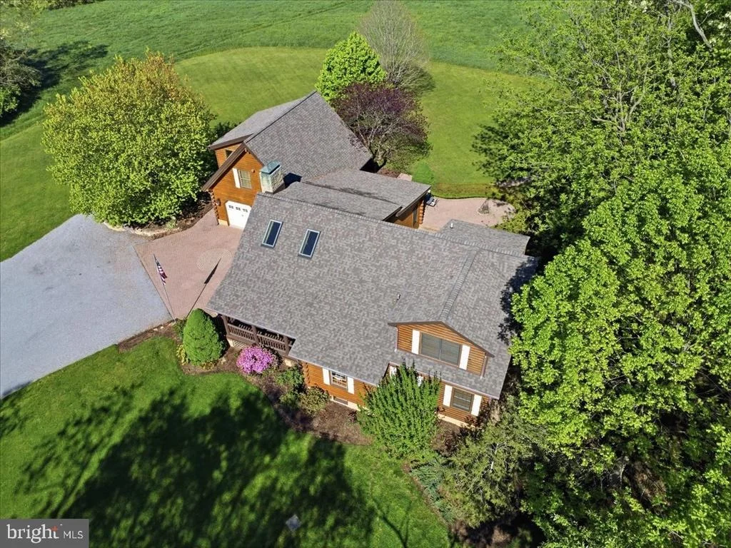 Photo of 14122 MERCERSBURG ROAD