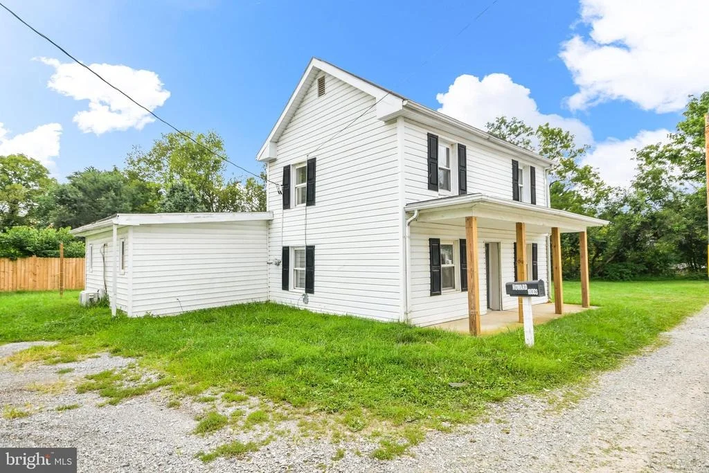Photo of 18003 DAVIS LANE