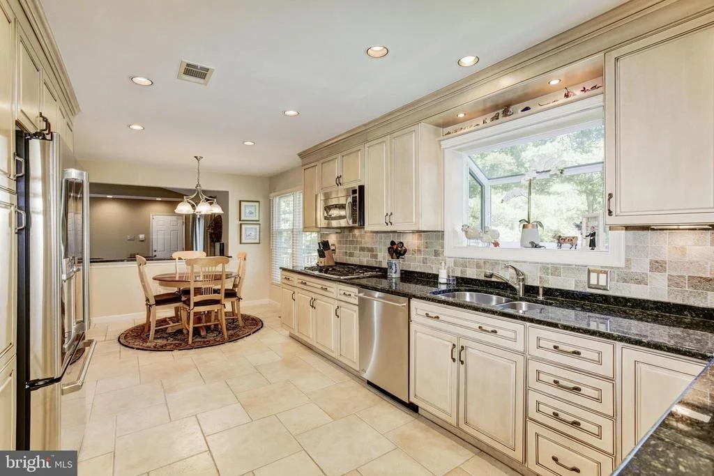 Photo of 13801 TOWN LINE ROAD