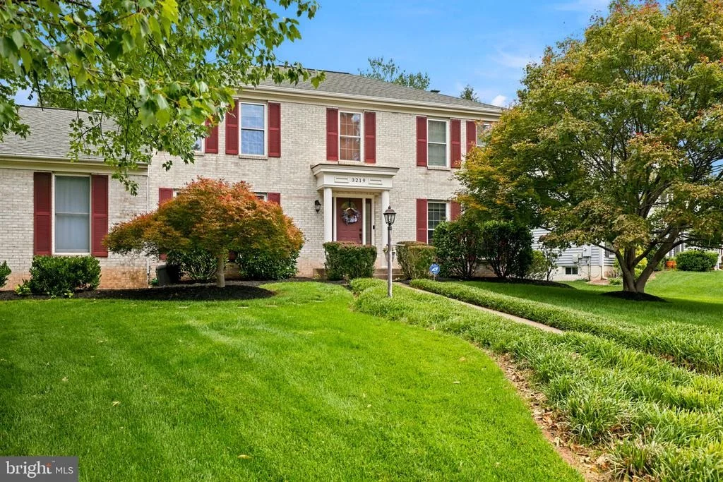 Photo of 3219 GRASSMERE COURT