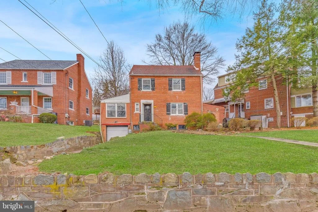 Photo of 3405 CARPENTER STREET SE