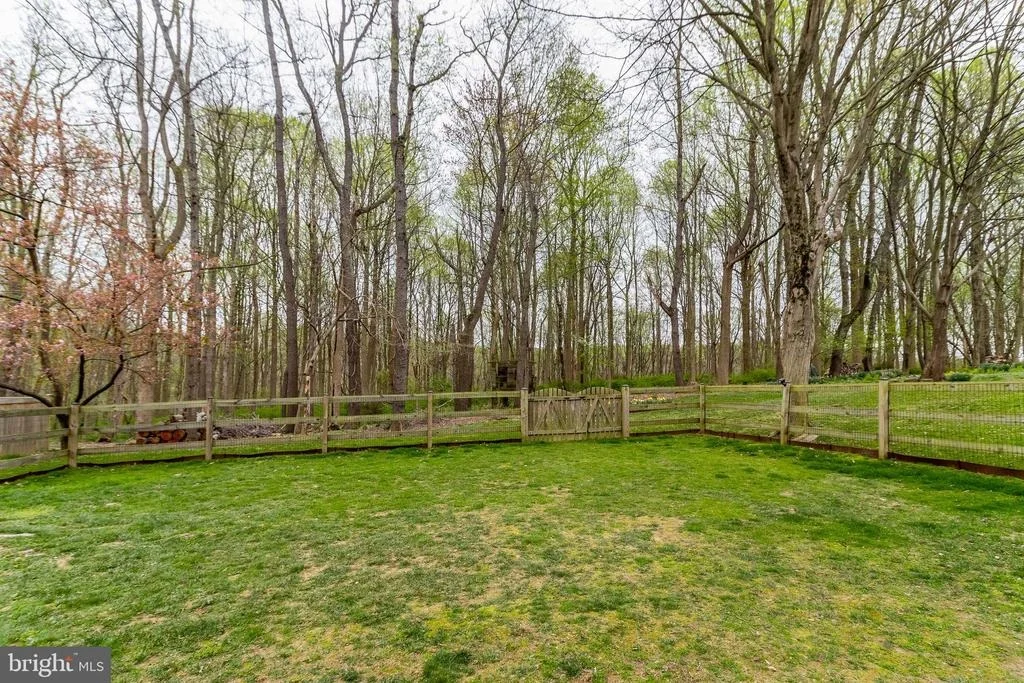 Photo of 16921 OLDE MILL RUN