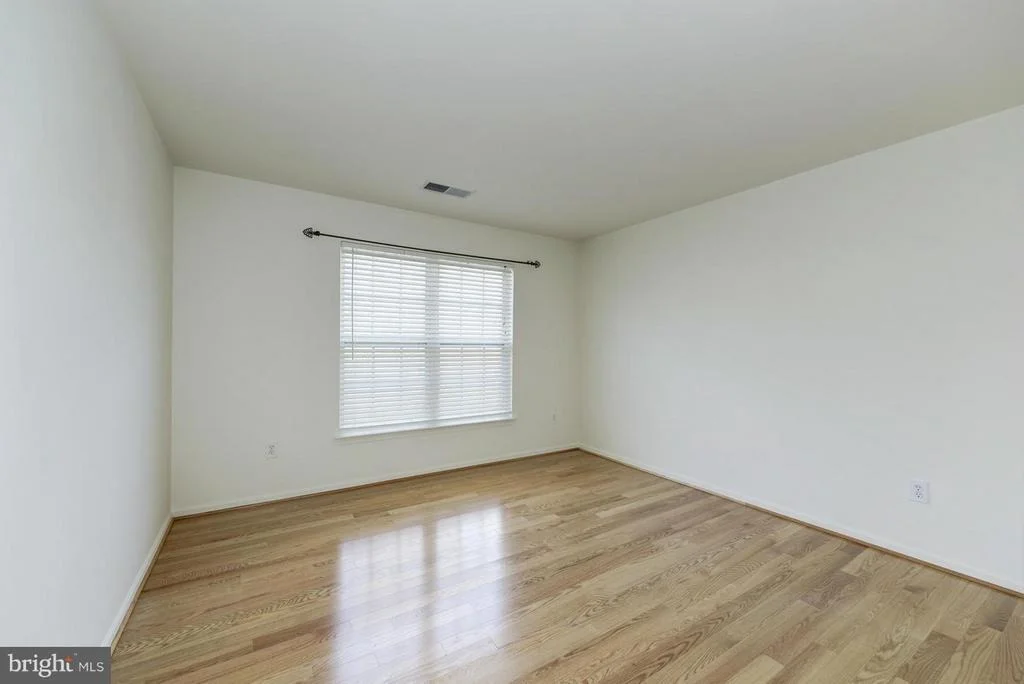 Photo of 11200 COOL BREEZE PLACE