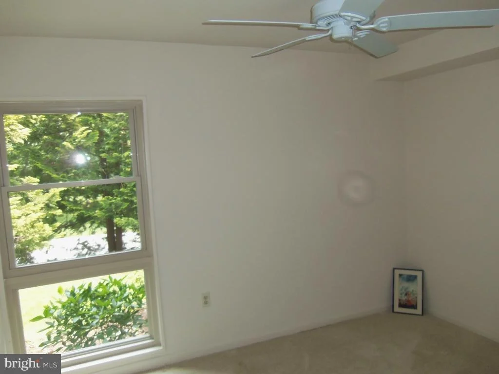 Photo of Unit 701C at 3350 GLENEAGLES DRIVE