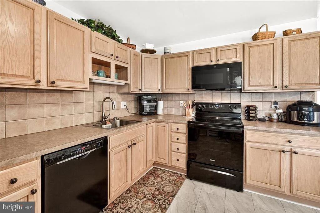Photo of 106 HARVARD ROAD