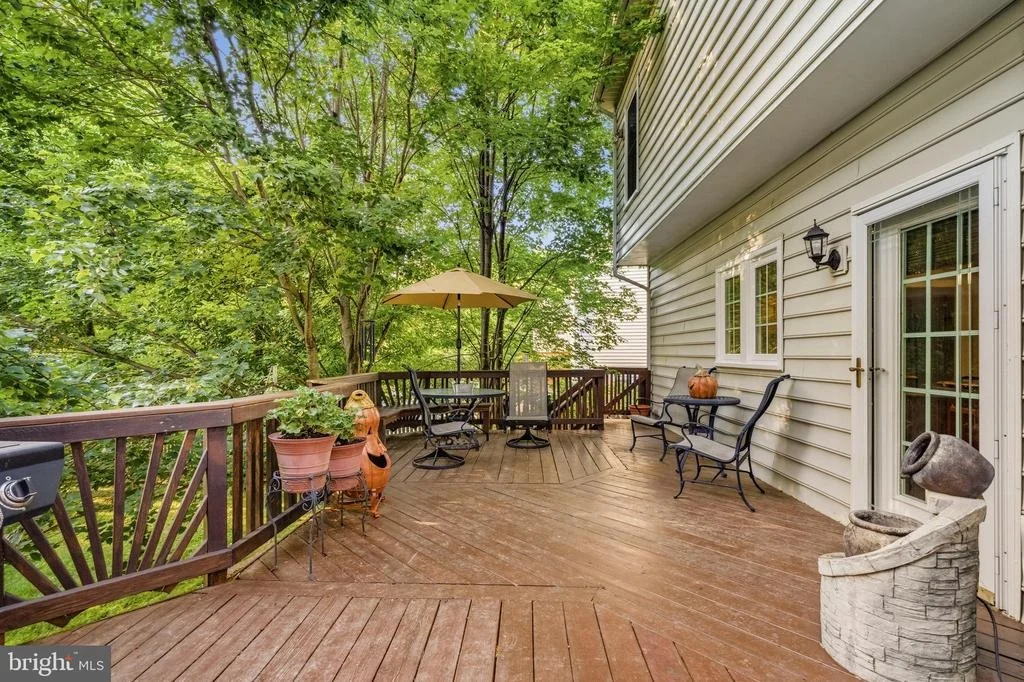 Photo of 21527 FOX FIELD CIRCLE