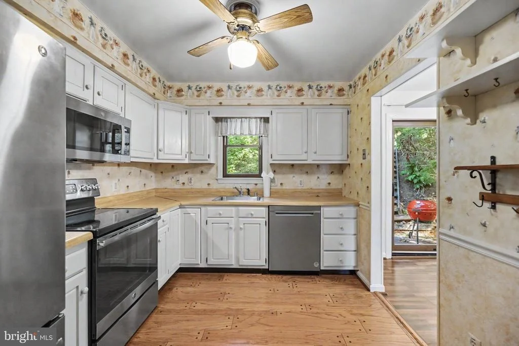 Photo of 7 SENECA TERRACE