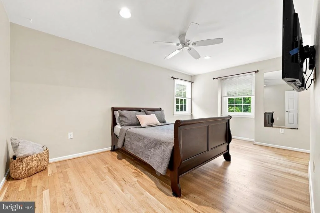 Photo of 1500 ARBOR VIEW ROAD