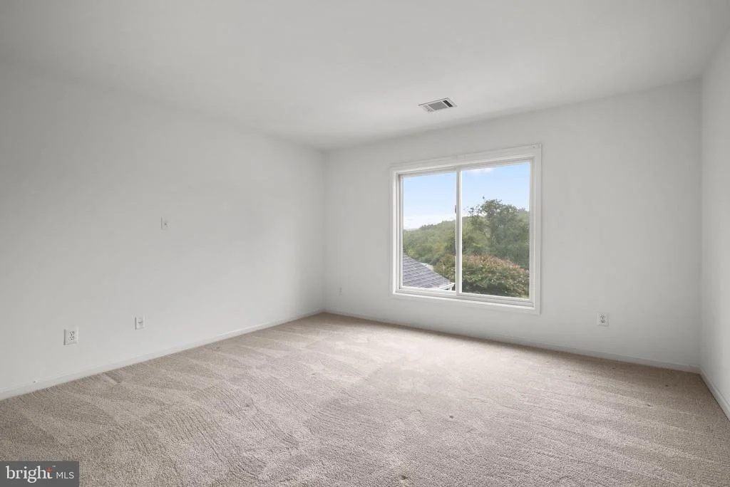 Photo of 2109 LINK ROAD