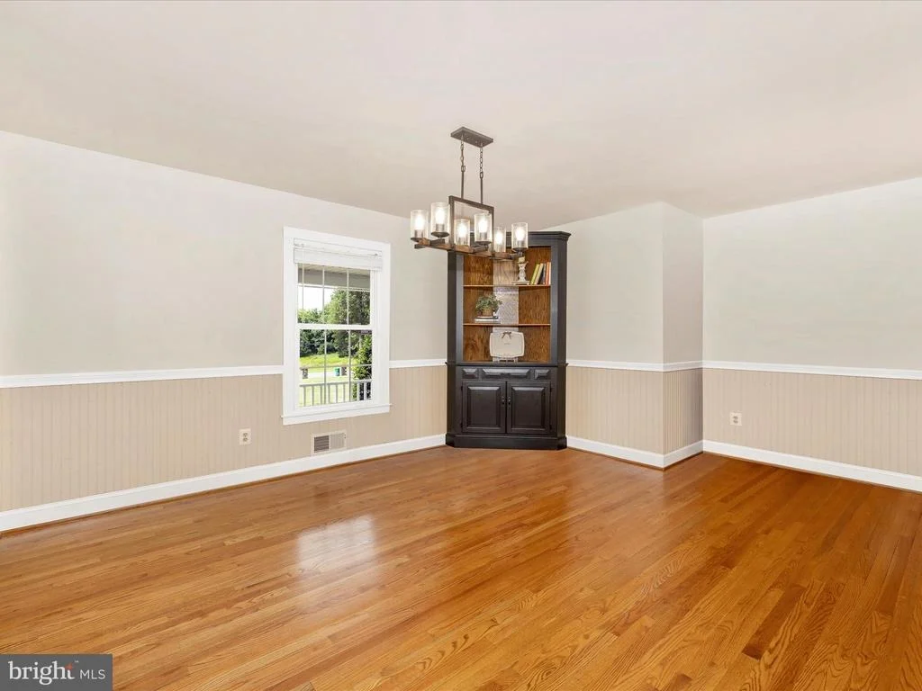 Photo of 6047 QUINN ROAD