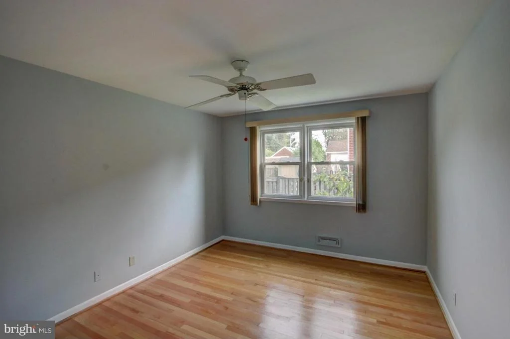 Photo of 500 MAPLE ROAD E