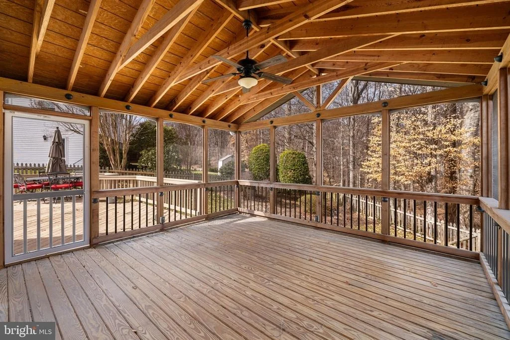 Photo of 6300 GLENBARD ROAD