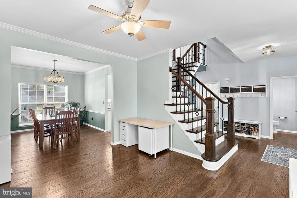 Photo of 945 DEVONSHIRE CIRCLE