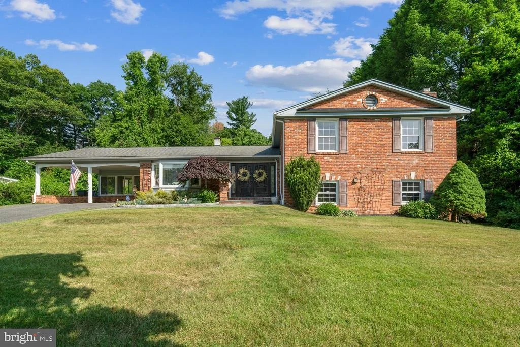 Photo of 13818 OVERTON LANE
