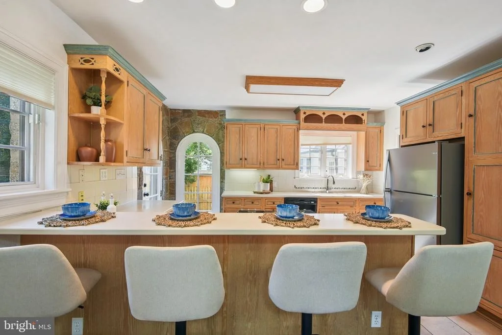 Photo of 105 SUMMERFIELD ROAD