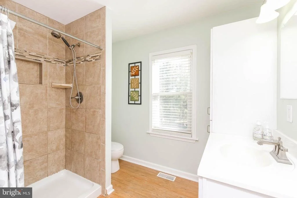Photo of 5939 MEADOW ROAD