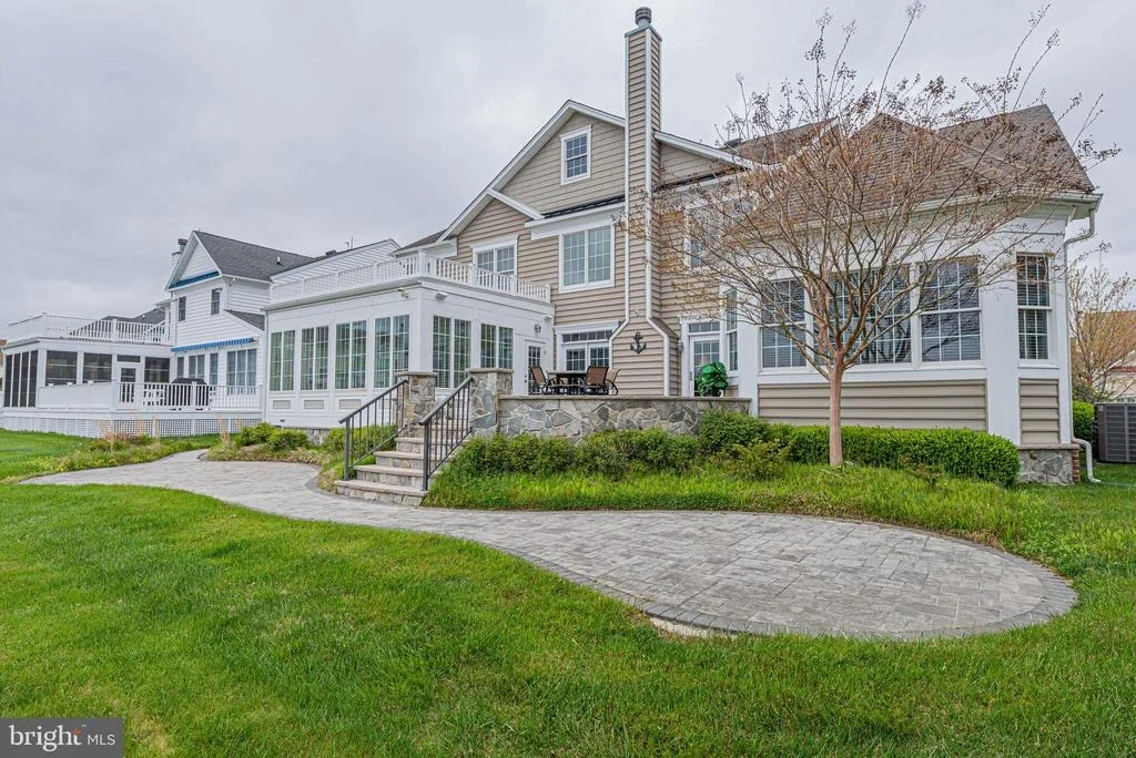 Photo of 38358 VIRGINIA DRIVE