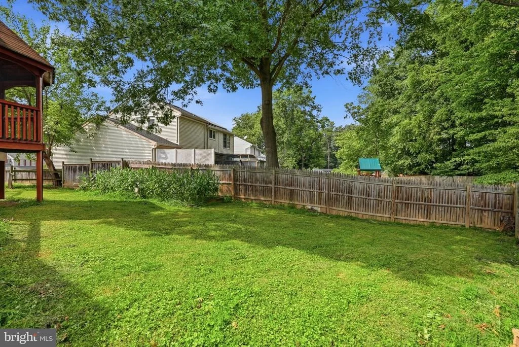 Photo of 18007 SILVER LEAF DRIVE