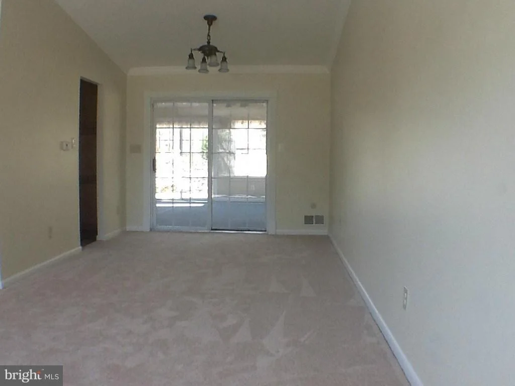 Photo of 2611 SILVERDALE DRIVE