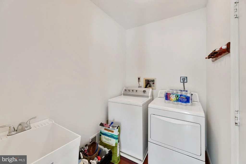 Photo of 6819 TIDDLE WAY