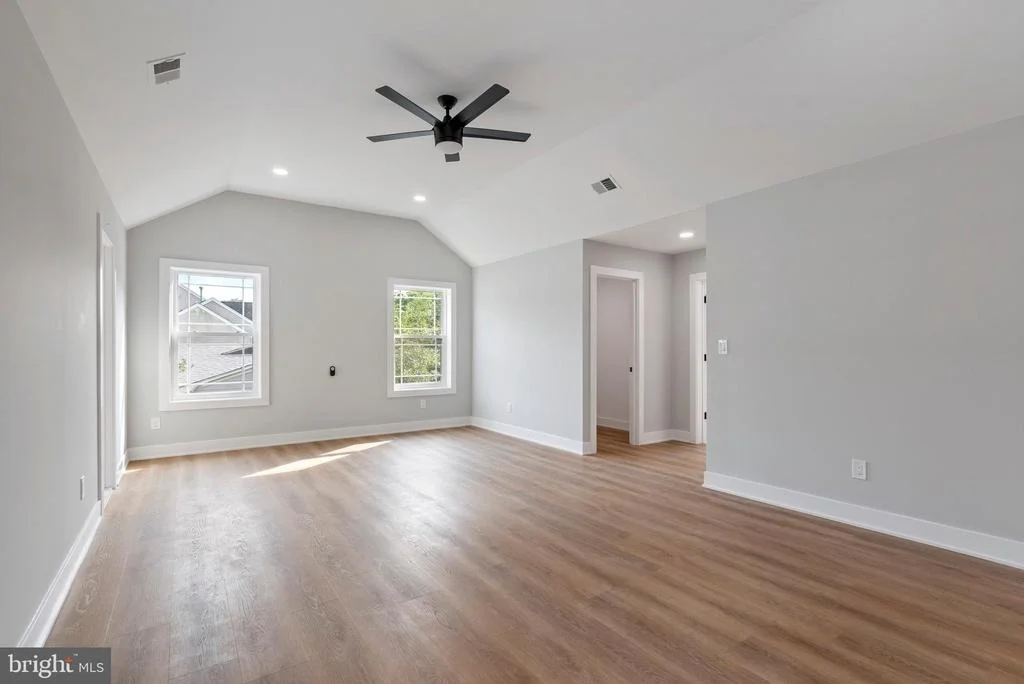 Photo of 21 NAUTILUS DRIVE