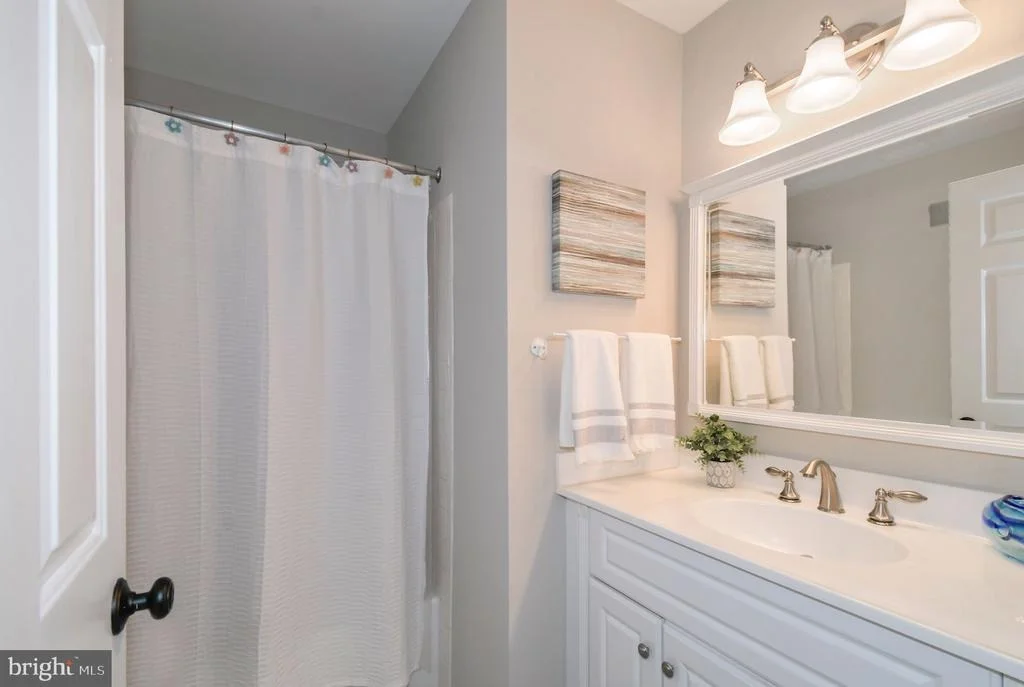 Photo of 6844 SILVER ANN DRIVE