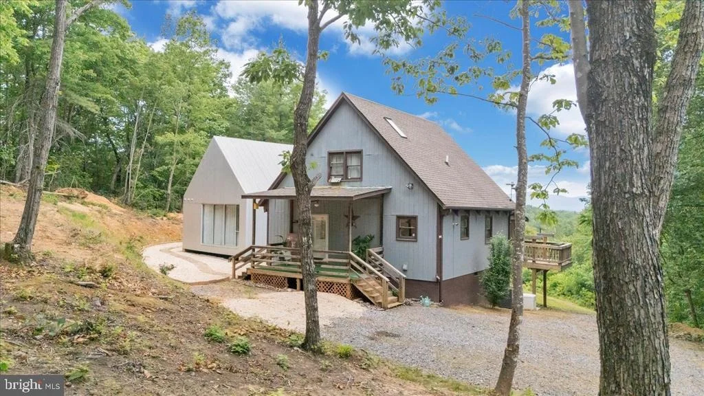 Photo of 722 FOLEY RIDGE ROAD