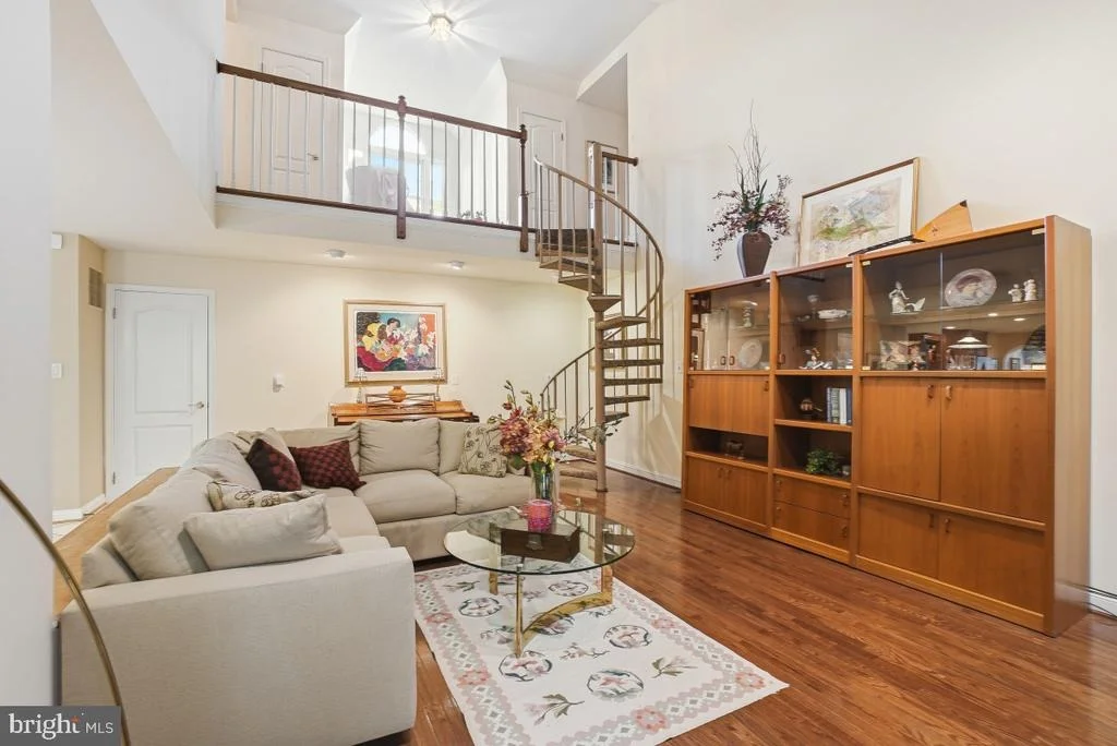 Photo of 2101 DRURY ROAD