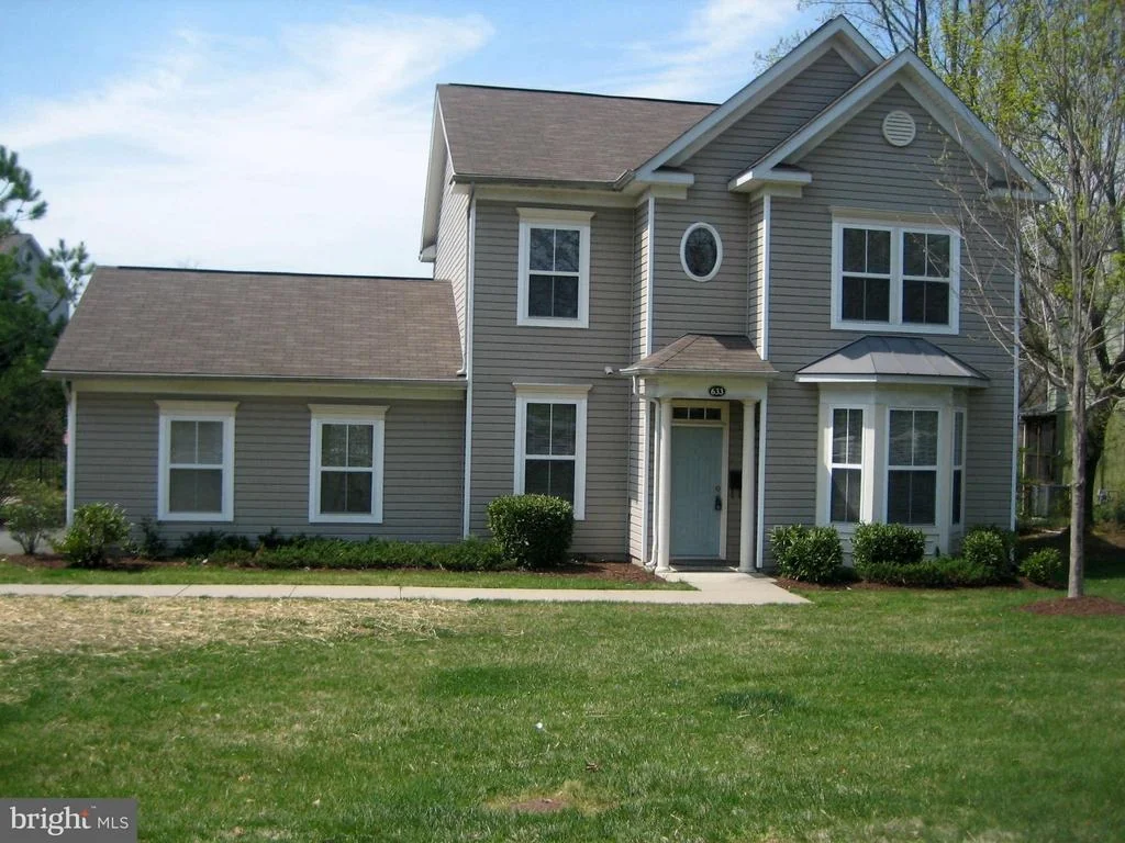 Photo of 633 SPRING STREET