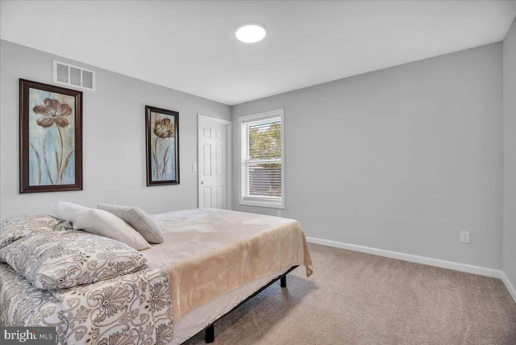 Photo of 546 JACKSON ROAD