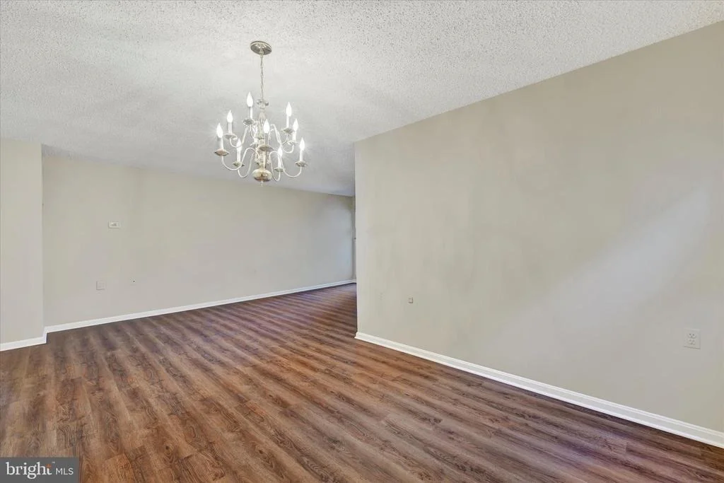 Photo of 1012 MASTLINE DRIVE