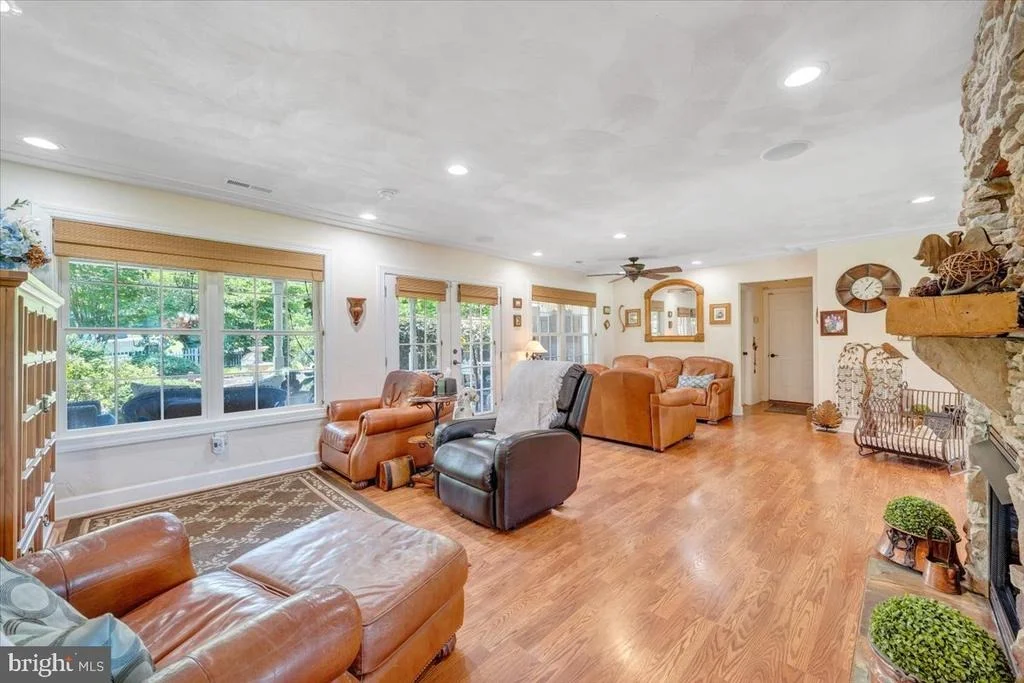 Photo of 2170 LONE IVY ROAD