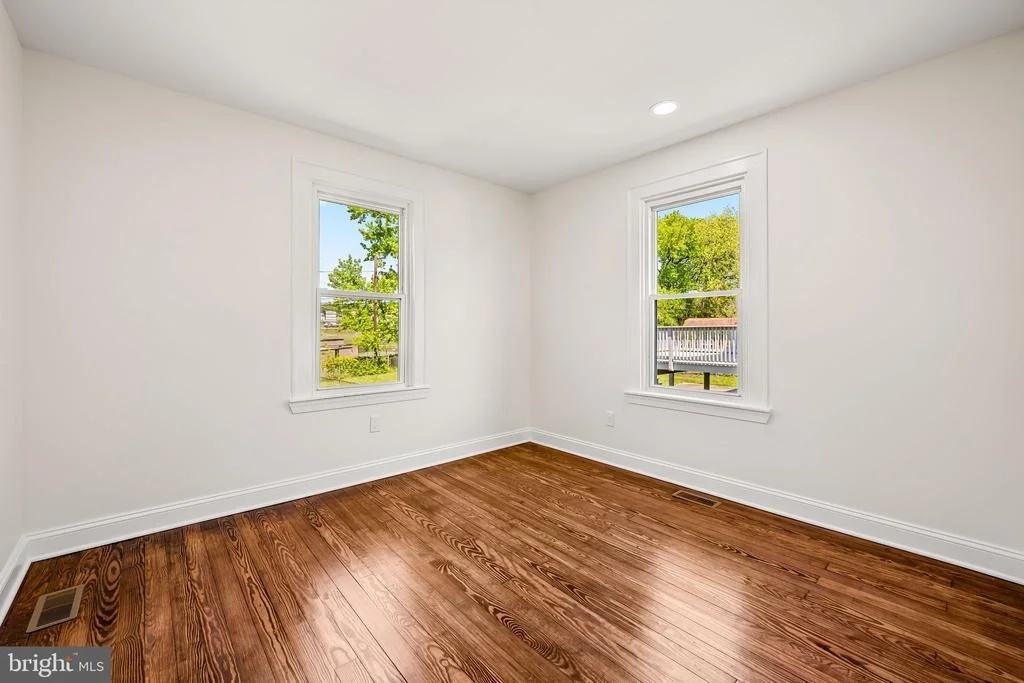 Photo of 112 LINHIGH AVENUE